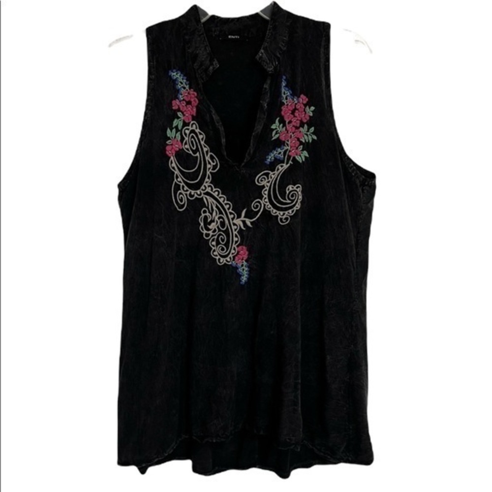 ENTI Black Embroidered Floral Front Boho Sleeveless Tank Top Made in USA  Size L